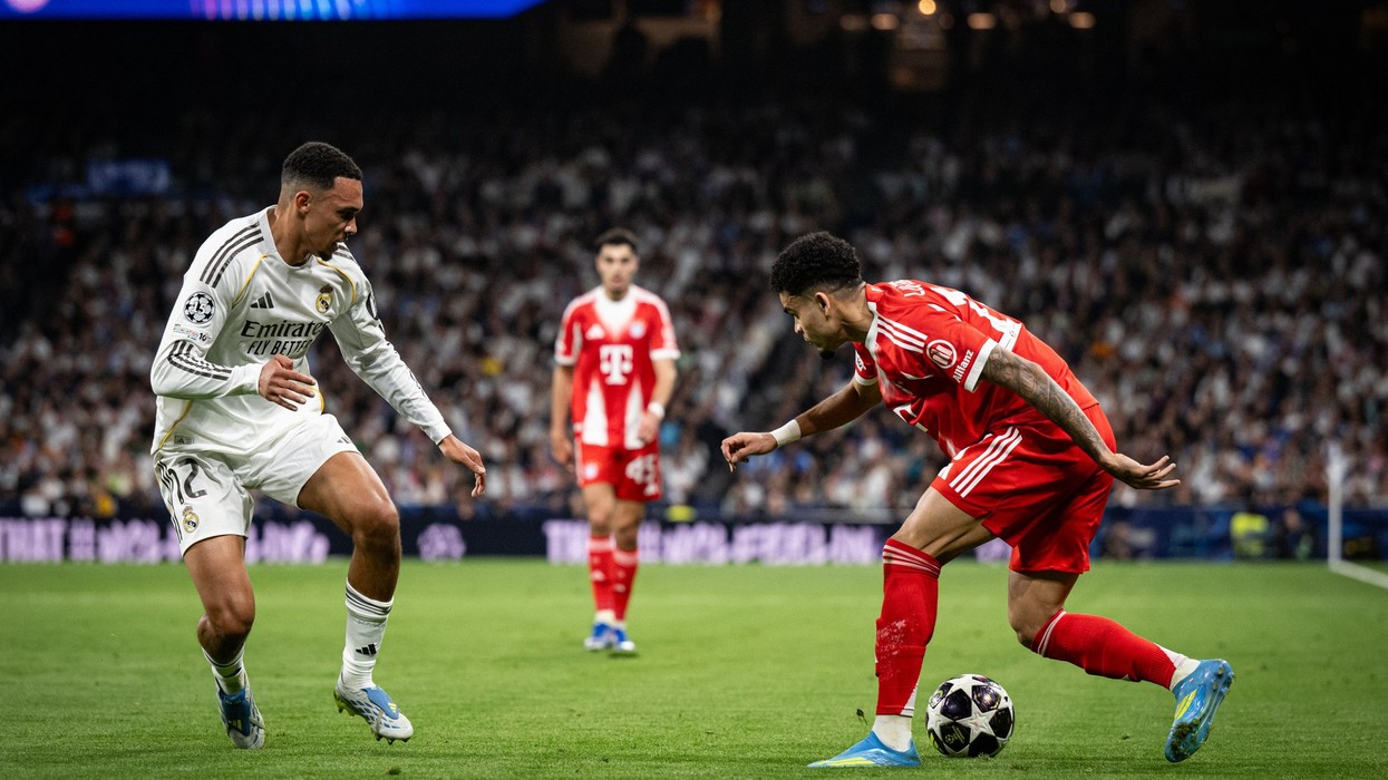 Spektakël me ritëm dhe raste në 'Santiago Bernabeu' - Bayern Munich shkon në pushim me epërsi