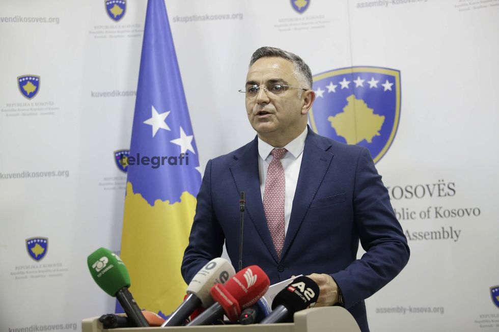 Tahiri: E mbështesim rezolutën e PDK-së si pikë të parë të rendit të ditës