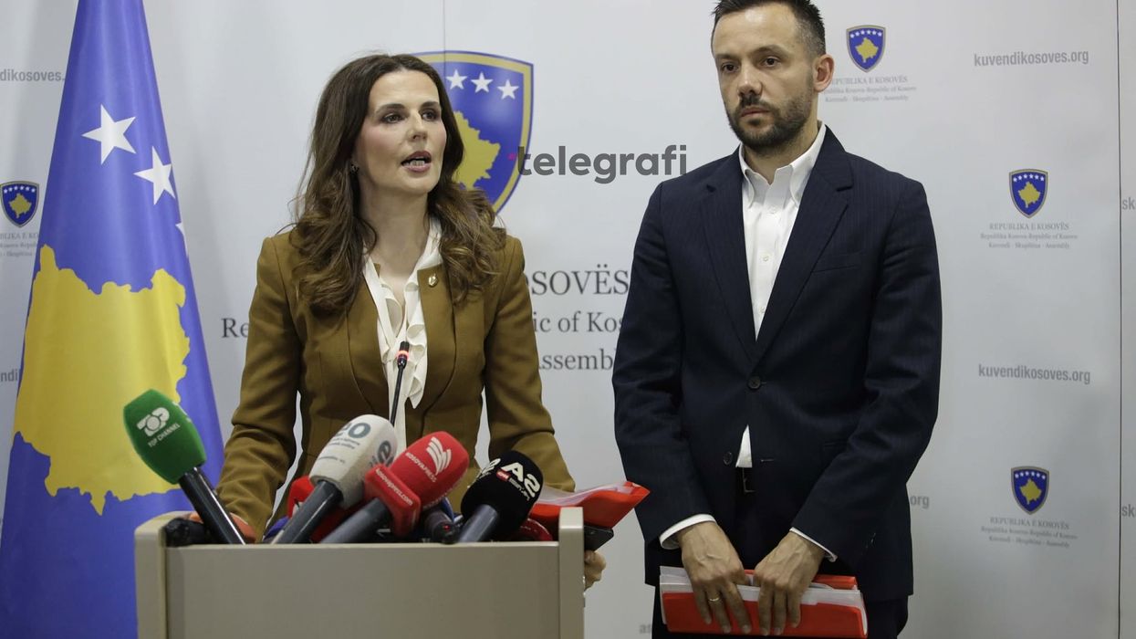 PDK kritikon LVV-në për rezistencën ndaj vendosjes së rezolutës si pikë e parë në seancë PDK kritikon LVV-në për rezistencën ndaj vendosjes së rezolutës si pikë e parë në seancë