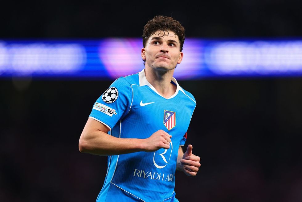 Presidenti i Atletico Madrid reagon ashpër ndaj interesimit të Barcelonës për Alvarez