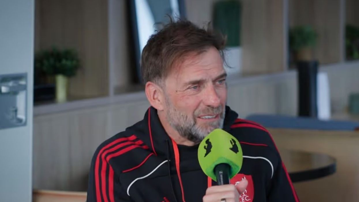Jurgen Klopp u dërgon një mesazh emocional tifozëve të Liverpoolit Jurgen Klopp u dërgon një mesazh emocional tifozëve të Liverpoolit