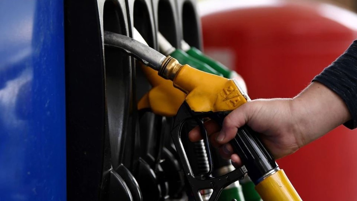 Nafta sërish ngritet në Kosovë, ministria publikon çmimet për sot