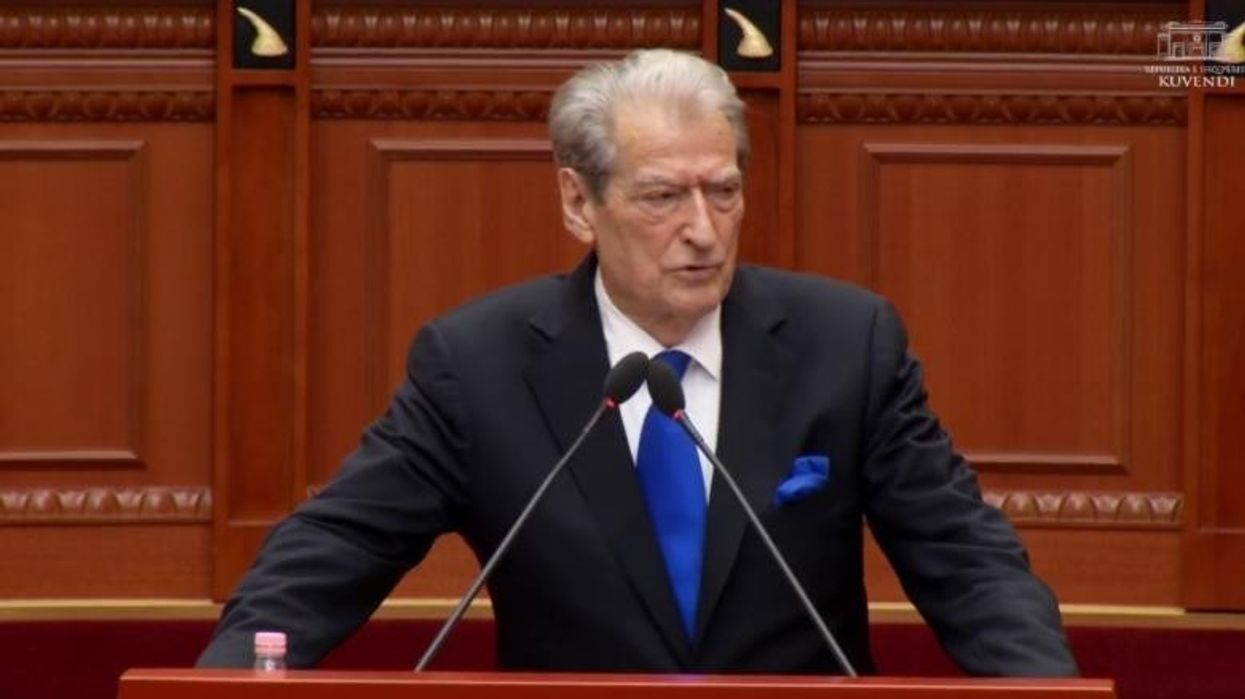 Berisha: Rama e ka kthyer Parlamentin në leckë Berisha: Rama e ka kthyer Parlamentin në leckë
