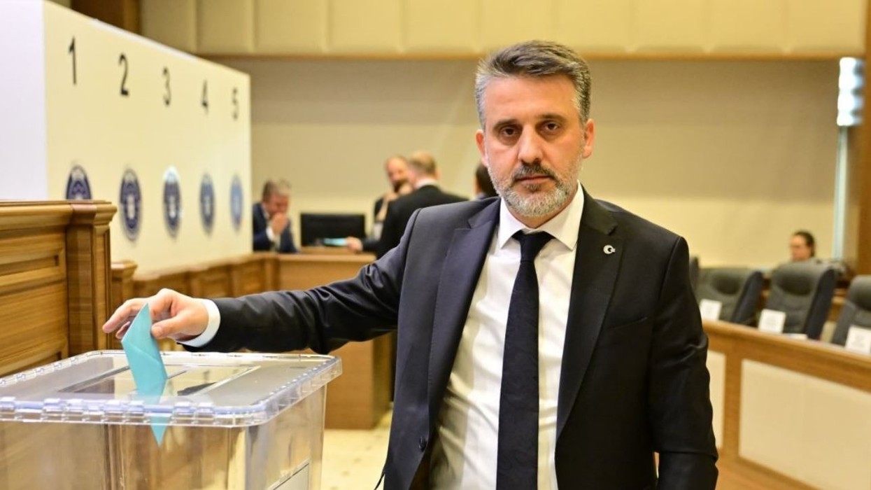 Shahin Biba, me prejardhje nga Prizreni, zgjidhet kryetar i Bursës