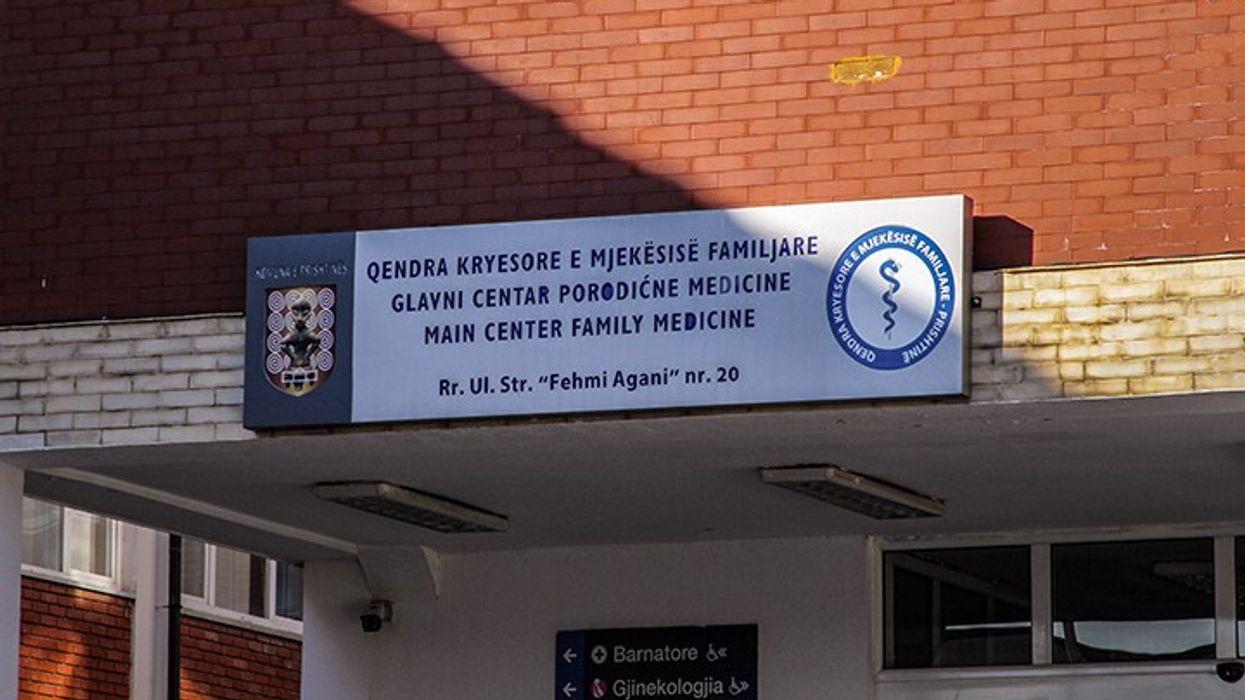 Pezullohet greva e paralajmëruar në QKMF të Prishtinës Pezullohet greva e paralajmëruar në QKMF të Prishtinës