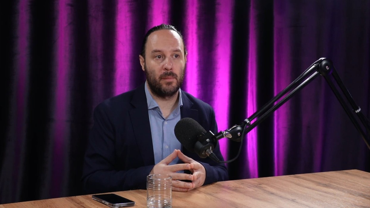 Darsej Rizaj: Bizneset në Kosovë rrezikojnë nga konkurrenca e re – AI duhet të jetë në qendër të strategjisë