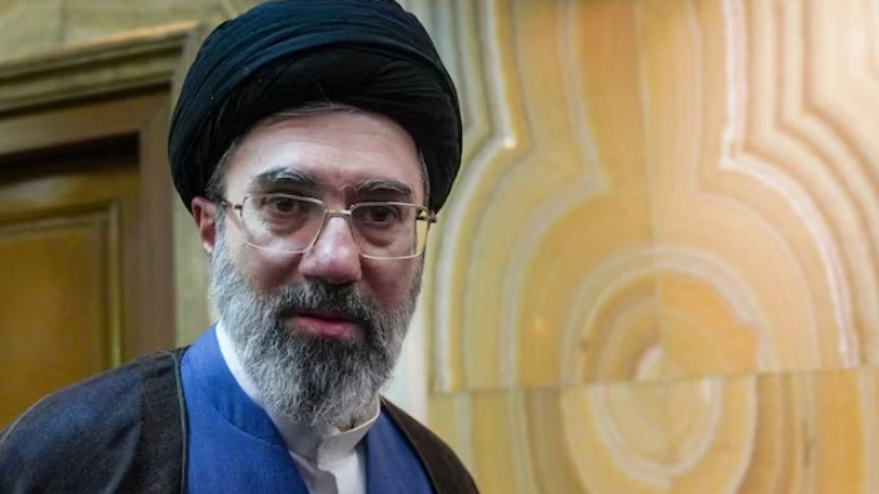 Mungesa e daljes publike - udhëheqësi iranian ka plagë të rënda në fytyrë dhe këmbë