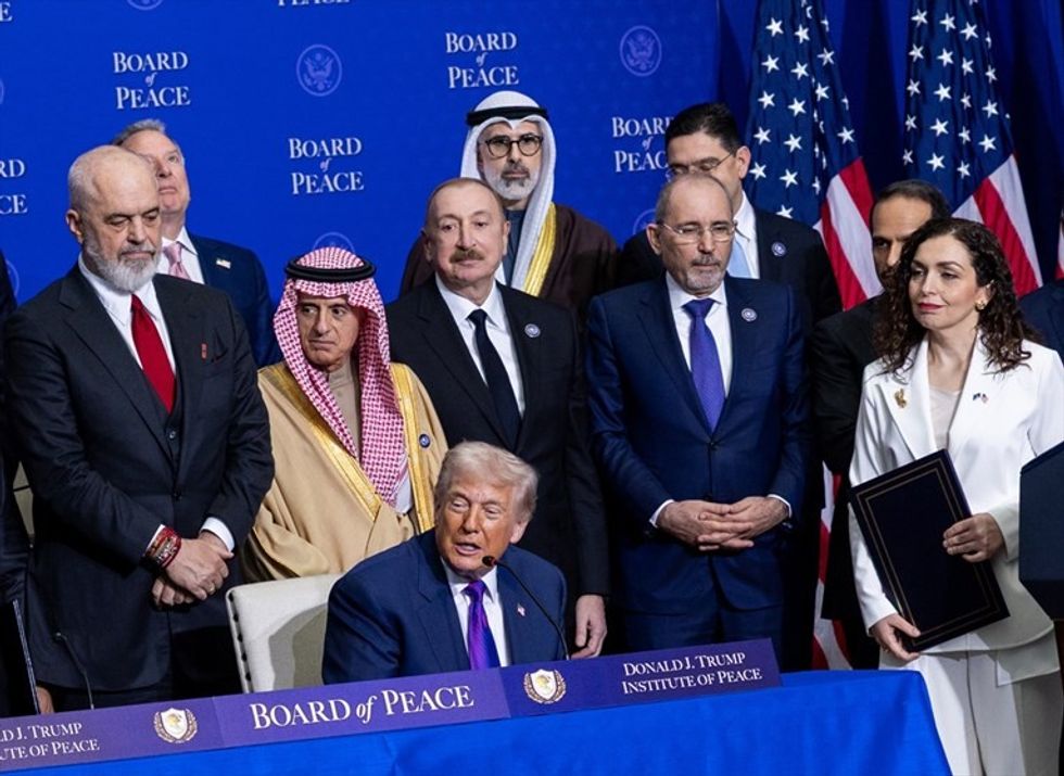 Bordi i Paqes përballet me krizë financiare, vetëm tre shtete kanë paguar shumën e premtuar