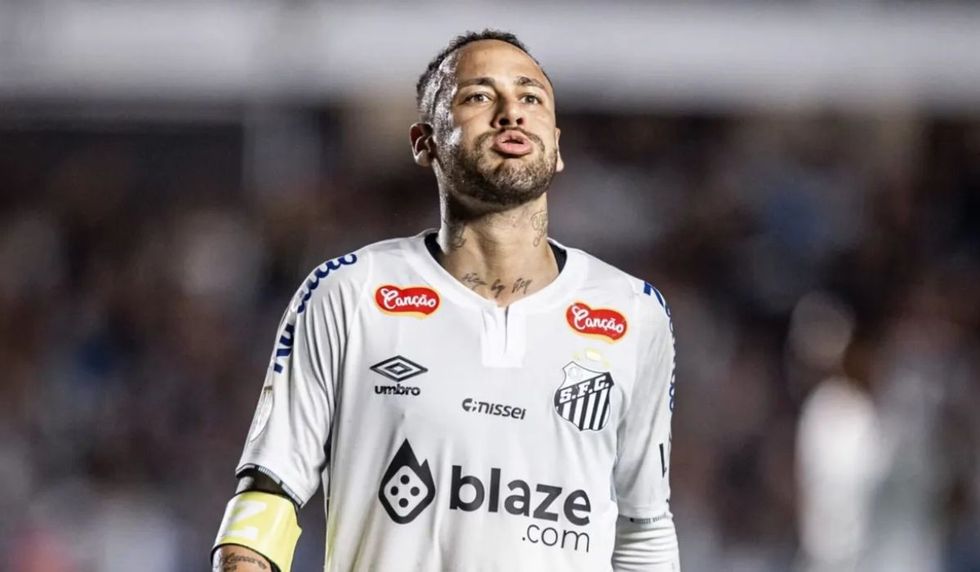 Babai i Neymarit aranzhon takim me klubin, ylli brazilian do të bëjë transferim sensacional