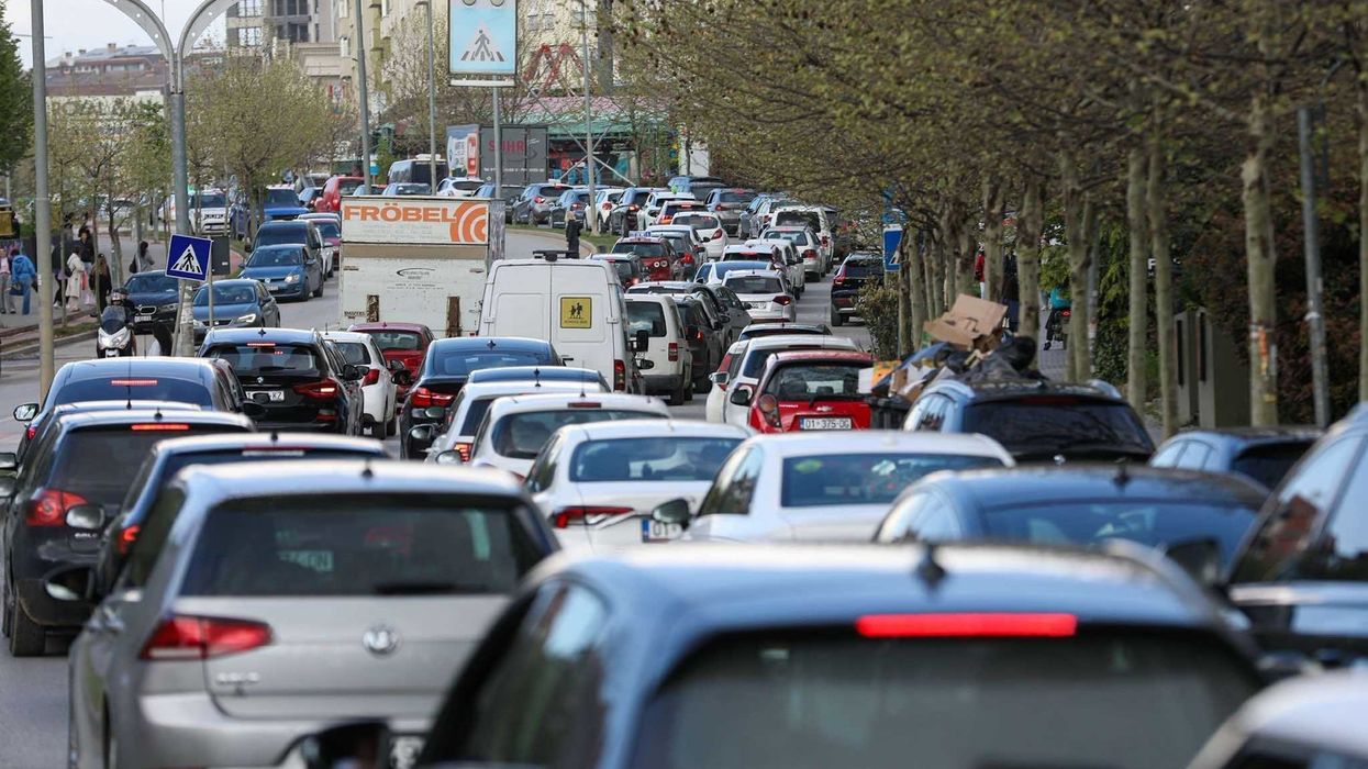 Trafiku i rënduar në Prishtinë, zgjidhja shihet te transporti publik Trafiku i rënduar në Prishtinë, zgjidhja shihet te transporti publik