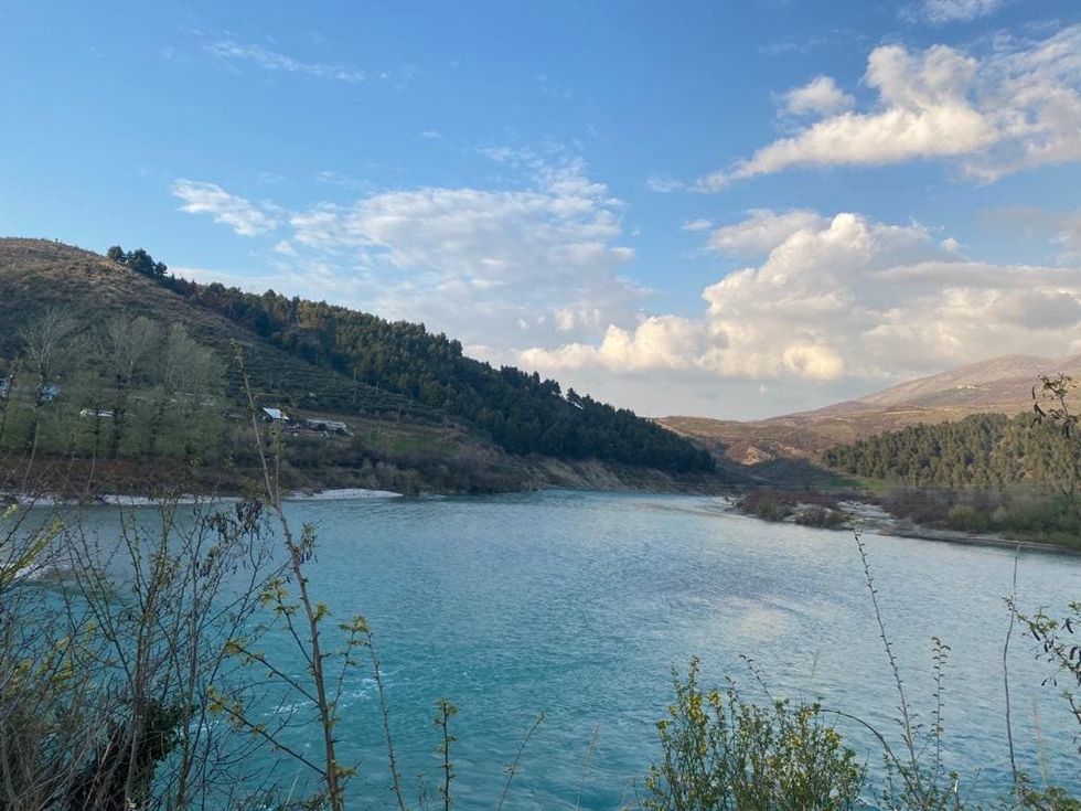 Moti në Shqipëri, alternime kthjellimesh dhe vranësira