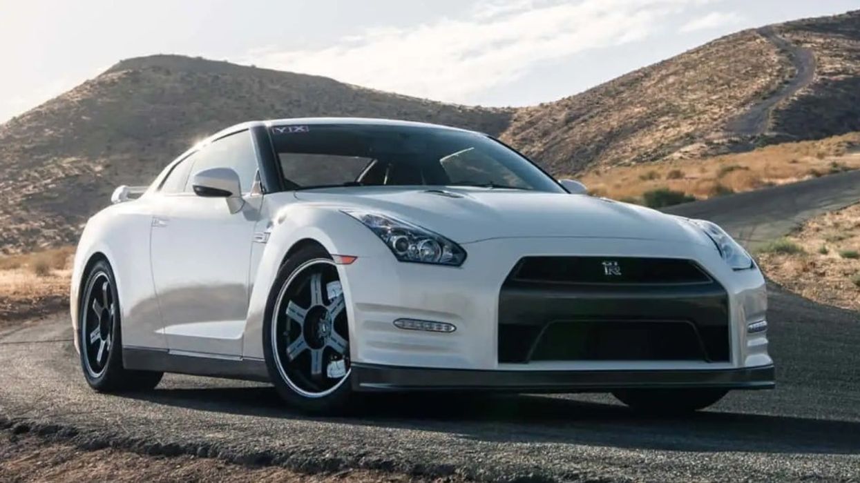 Drejtori ekzekutiv i Nissan konfirmon zhvillimin e GT-R të ri dhe lë të kuptohet për më shumë makina sportive Drejtori ekzekutiv i Nissan konfirmon zhvillimin e GT-R të ri dhe lë të kuptohet për më shumë makina sportive