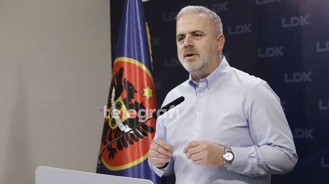 Azemi: LDK synon rikthimin e të gjithë anëtarëve, dera e hapur edhe për Vjosa Osmanin Azemi: LDK synon rikthimin e të gjithë anëtarëve, dera e hapur edhe për Vjosa Osmanin