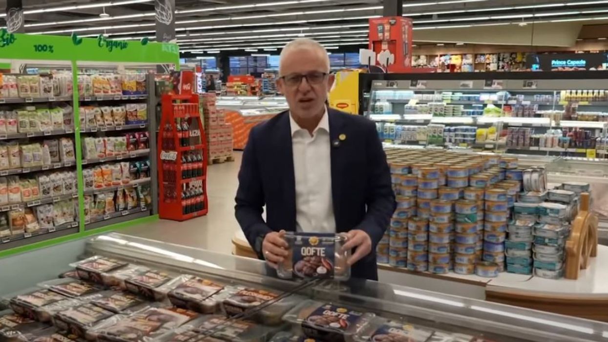 “Jetimat e Ballkanit” hyn në treg me produkte ushqimore, Kastrati: Bleni në INTEREX, fitimi shkon për bamirësi “Jetimat e Ballkanit” hyn në treg me produkte ushqimore, Kastrati: Bleni në INTEREX, fitimi shkon për bamirësi