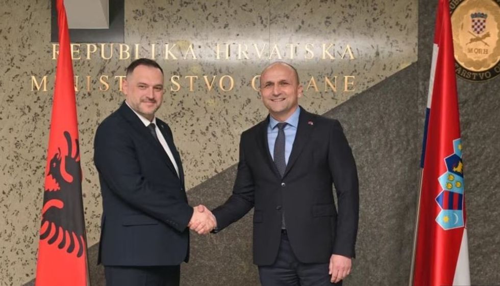Shqipëria dhe Kroacia pajtohen për forcimin e mëtejshëm të mbrojtjes, i mohojnë përsëri pretendimet e Serbisë