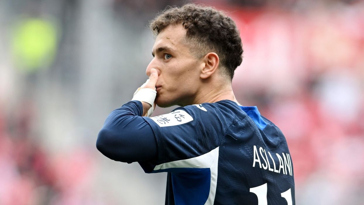 Fillojnë kontaktet mes palëve, Dortmundi e do transferimin e Fisnik Asllanit Fillojnë kontaktet mes palëve, Dortmundi e do transferimin e Fisnik Asllanit