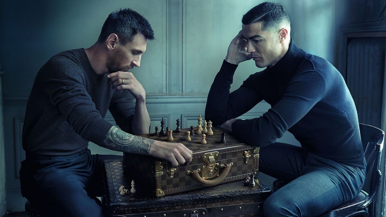 Lionel Messi e “kopjon” Cristiano Ronaldon: E blenë ekipin e divizionit të tretë spanjoll Lionel Messi e “kopjon” Cristiano Ronaldon: E blenë ekipin e divizionit të tretë spanjoll