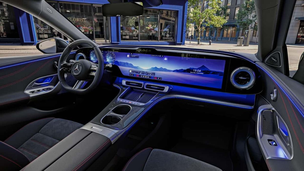 Gjithçka gati për debutimin e C-Class elektrike – pamjet e para Gjithçka gati për debutimin e C-Class elektrike – pamjet e para