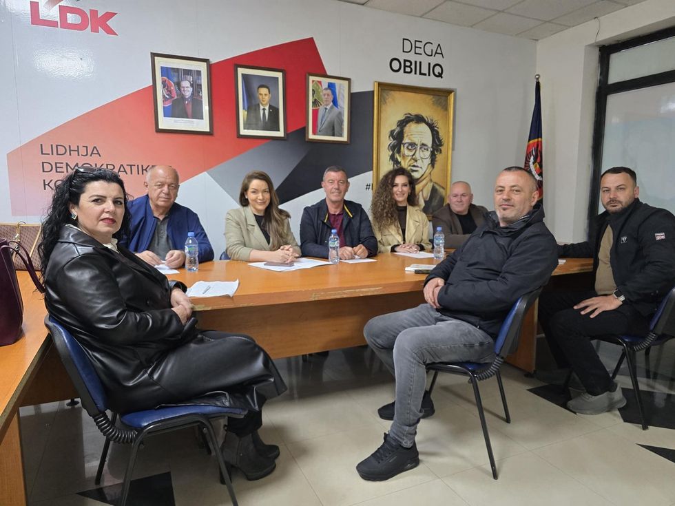 LDK në Obiliq bojkoton mbledhjen e jashtëzakonshme, thotë se është thirrur në kundërshtim me ligjin