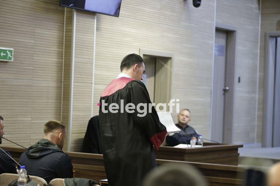 “S’kemi pasë rast ku tre burra për një vit planifikojnë me vra një grua”, avokati Syla kërkon burgim të përjetshëm për tre të akuzuarit