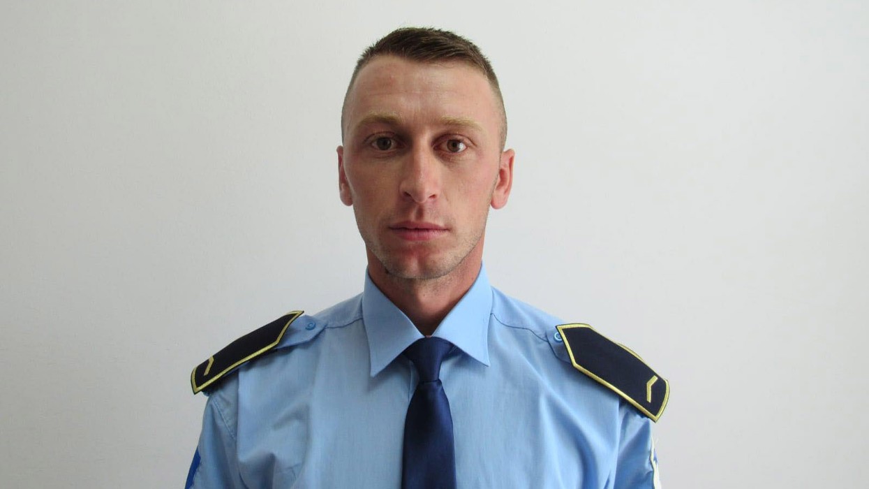 Vdes tragjikisht zyrtari i Shërbimit Korrektues