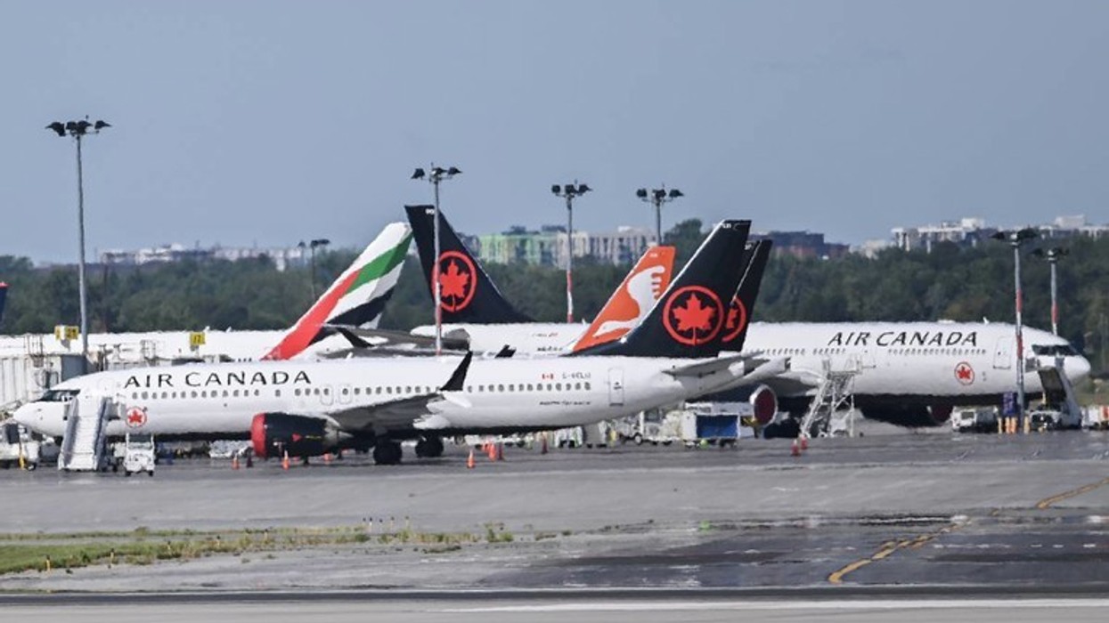 Air Canada pezullon fluturimet drejt New York shkaku i çmimit të karburantit