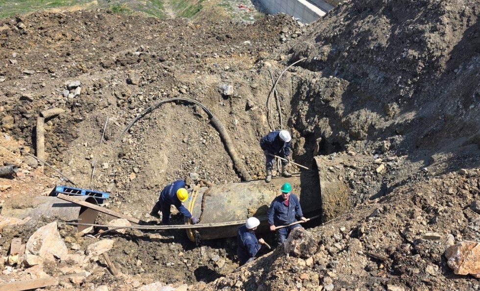 Fushë Kosova, Obiliqi dhe një lagje e Prishtinës edhe sot me reduktime të ujit