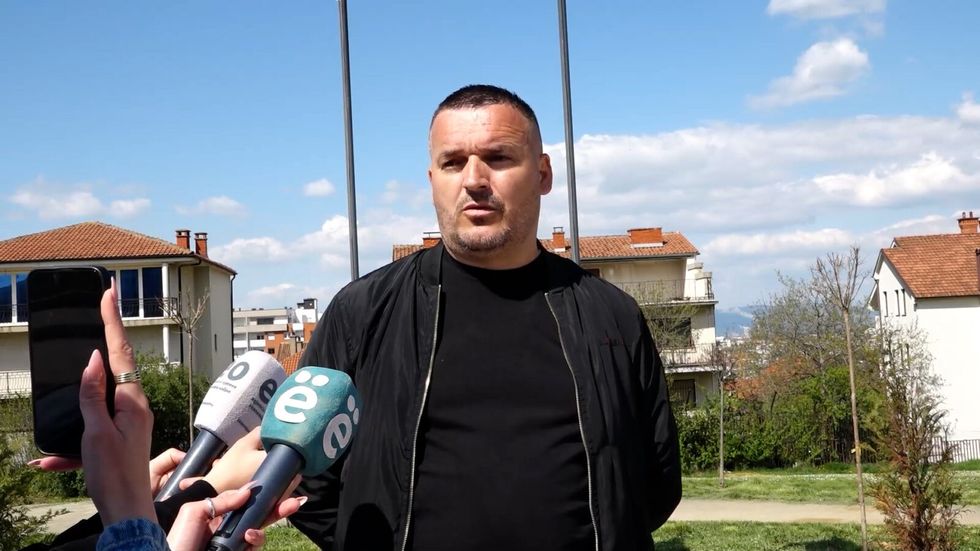 Pengoi hyrjen e Ramës në varrezat e dëshmorëve, djali i dëshmorit shpjegon arsyen