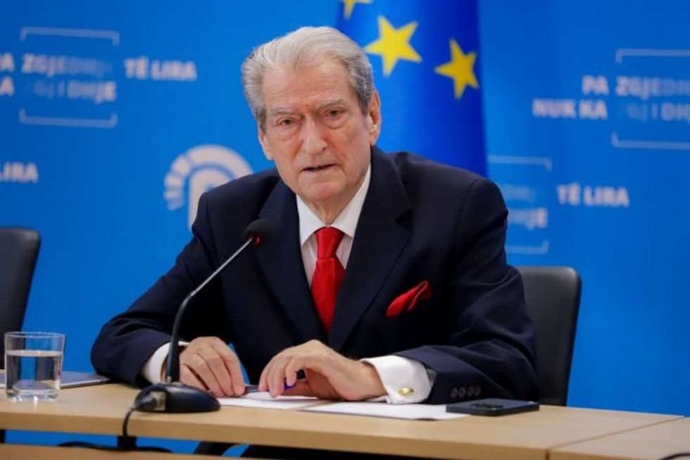 Berisha pas protestës: Policia përdori sprej për arinjtë kundër qytetarëve, vepër e rëndë penale