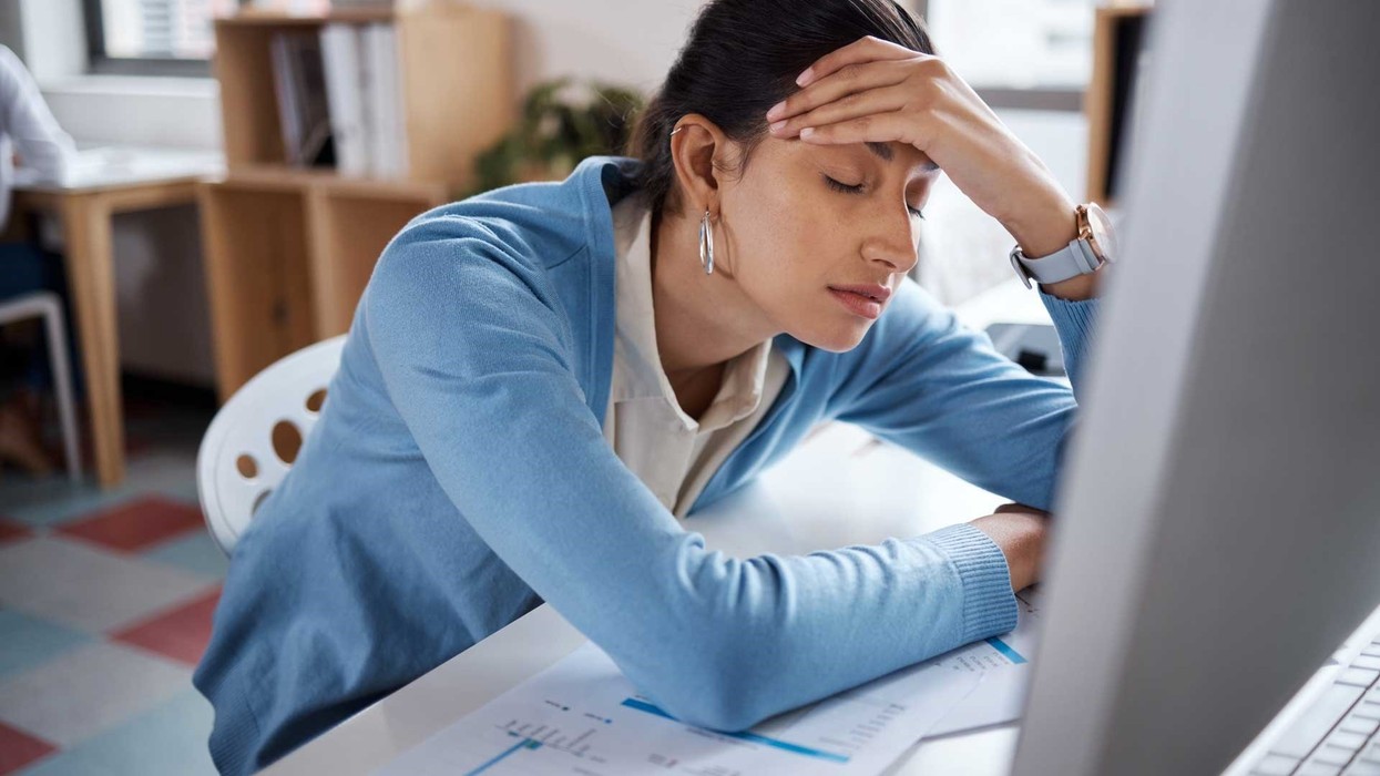 Nëse vëreni se dikush sillet kështu, reagoni menjëherë: Mund të jetë shenjë e tumorit në tru