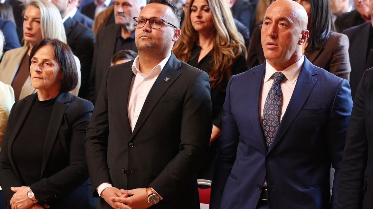 Haradinaj për Sali Çekaj: Heroizmi i tij dhe bashkëluftëtarëve mbetet në historinë e Kosovës Haradinaj për Sali Çekaj: Heroizmi i tij dhe bashkëluftëtarëve mbetet në historinë e Kosovës