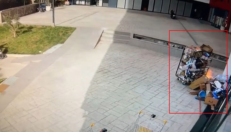 Publikohet videoja me pamje të reja që tregon nisjen e zjarrit në Tiranë