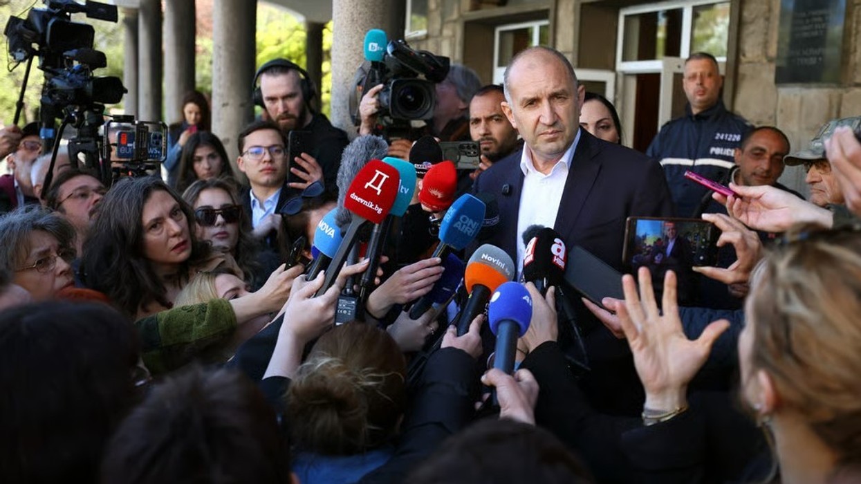 Ish-presidenti Rumen Radev pritet të fitojë zgjedhjet parlamentare në Bullgari