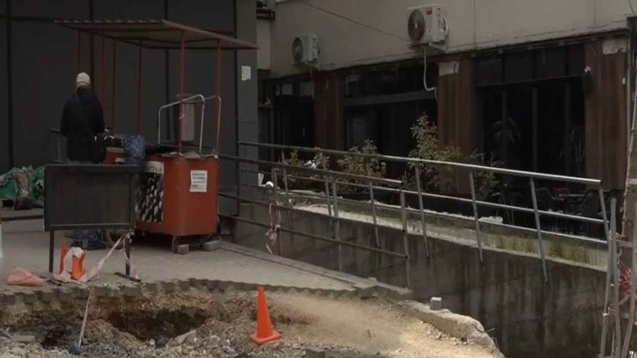 Rruga "Dardania" në Fushë Kosovë ende larg përfundimit, ankohen qytetarët