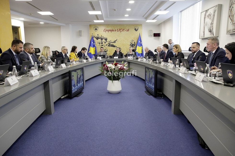 Qeveria mblidhet sot, diskutohen projektligje dhe vendime të rëndësishme