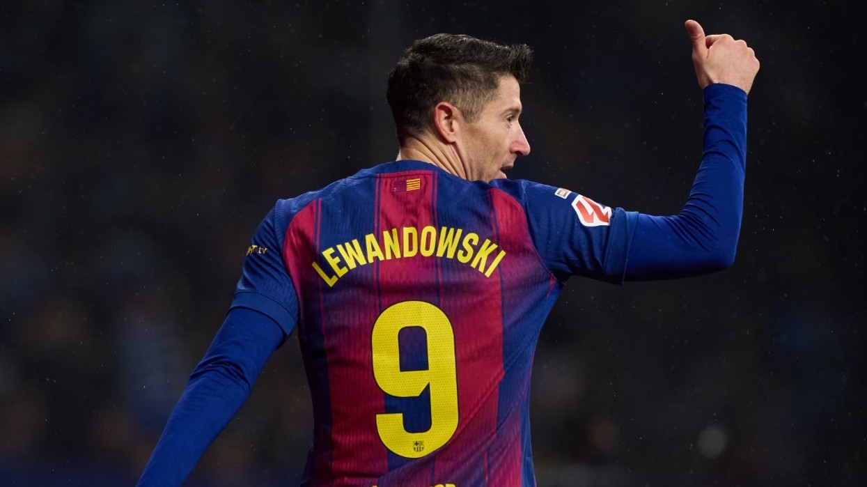 Barcelona e prerë me Robert Lewandowskin: Rinovo me kushtet tona ose largohu