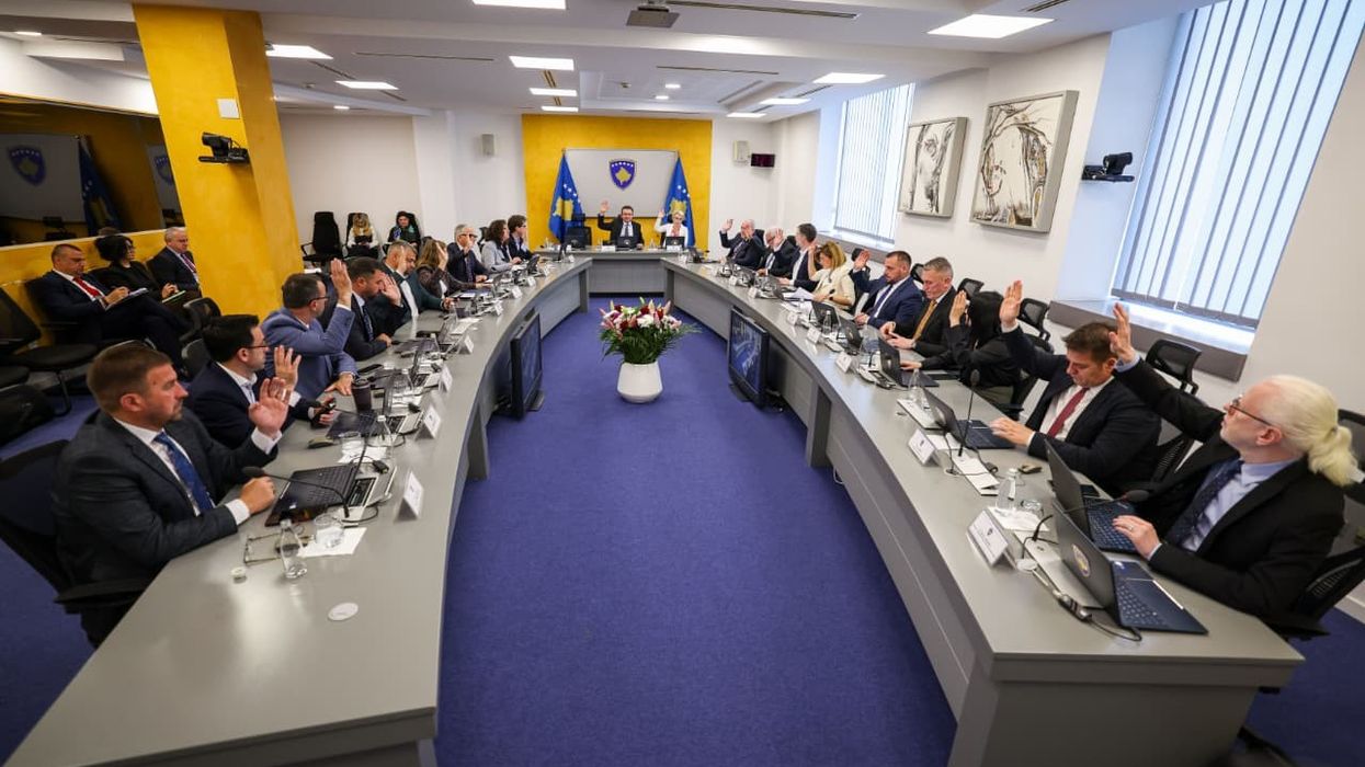 Qeveria miraton përbërjen e re të Komisionit për Dhënien e Provimit të Jurisprudencës Qeveria miraton përbërjen e re të Komisionit për Dhënien e Provimit të Jurisprudencës