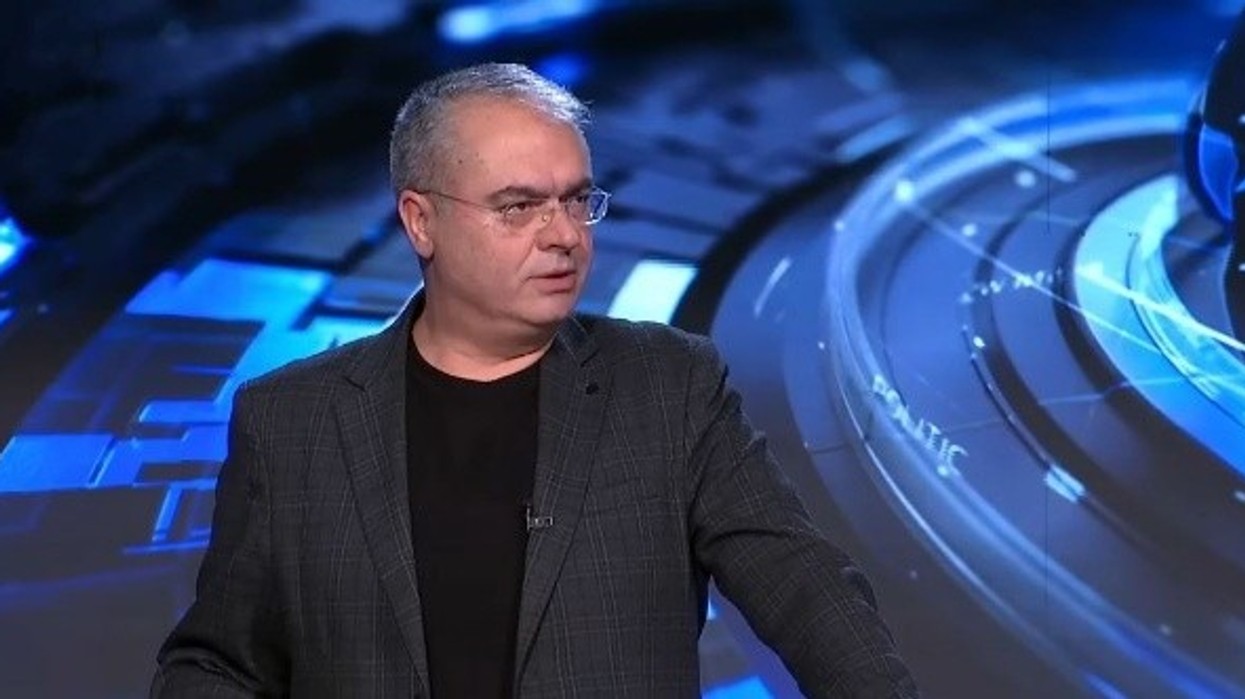 Fetoshi: Serbia po e nxit “anti-normalizimin” me luftë narrative kundër Kosovës