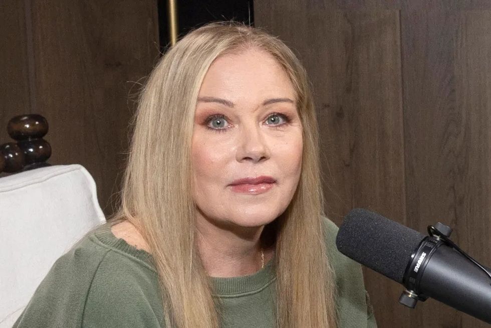 Christina Applegate flet pas shtrimit në spital: Po bëhem më e fortë çdo ditë