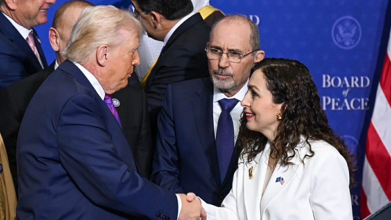 Trump i shkruan Osmanit: Lidership i guximshëm për Kosovën, pres të vazhdojmë bashkëpunimin