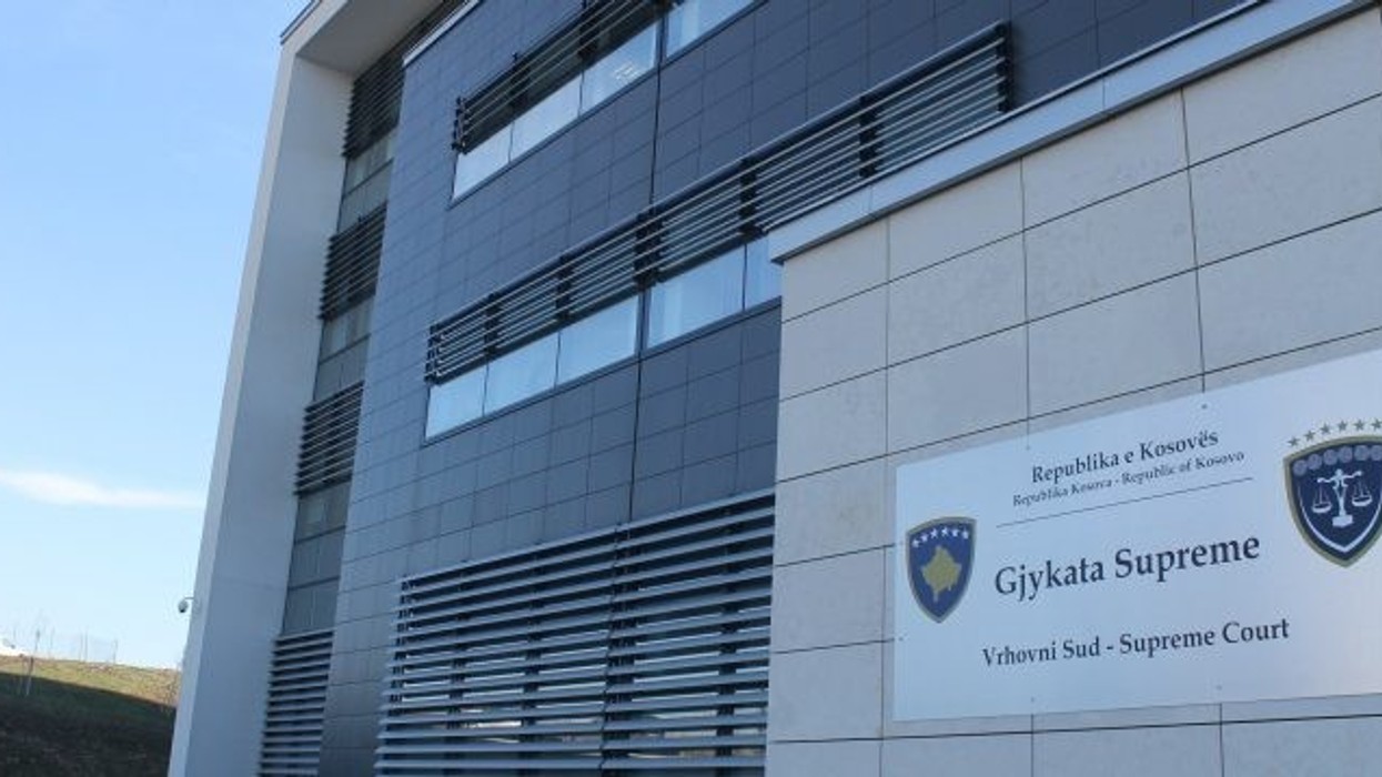 Vendimi i Qeverisë për Komisionin për dhënien e Provimit të Jurisprudencës, reagim nga Gjykata Supreme