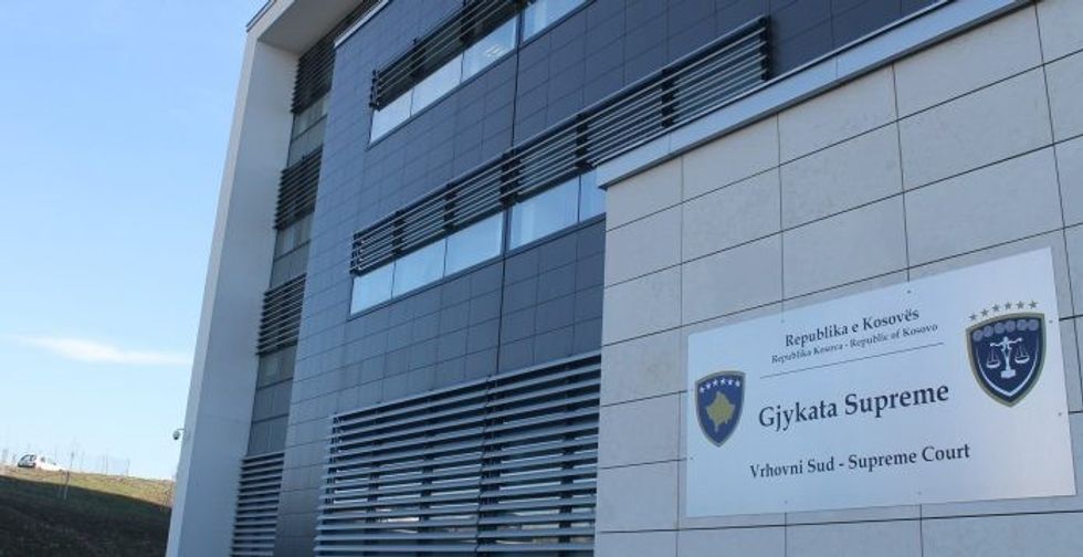 Vendimi i Qeverisë për Komisionin për dhënien e Provimit të Jurisprudencës, reagim nga Gjykata Supreme