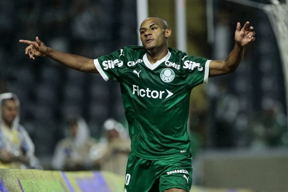 Kush është braziliani 16-vjeçar, 