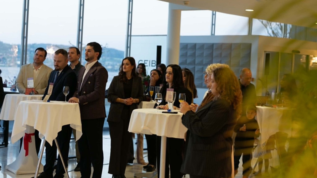 Diaspora në Cyrih dëshmon edhe një herë mbështetjen për AMC-në, dhuron fonde për përmirësimin e kujdesit shëndetësor për familjet në Kosovë