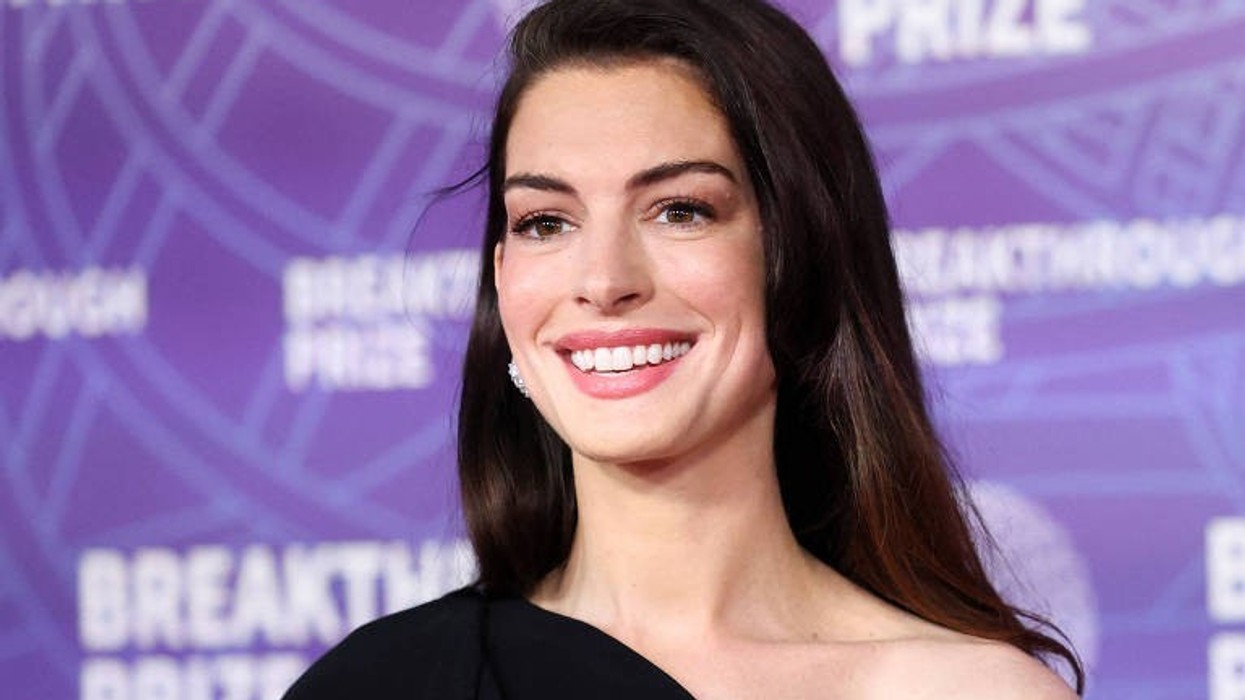 “Inshallah” e thënë nga ylli i Hollywoodit, Anne Hathaway? Fansat vlojnë me reagime pas deklaratës së saj në intervistën për 'People'