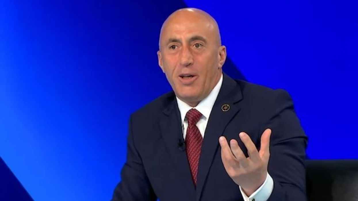 Haradinaj ngre dyshime për sektorin e energjisë: Përmend lidhje me LVV-në dhe vëllain e Kurtit Haradinaj ngre dyshime për sektorin e energjisë: Përmend lidhje me LVV-në dhe vëllain e Kurtit