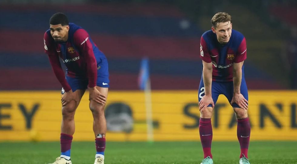 Ish-mbrojtësi i Barcelonës: Bisedova me De Jong dhe Araujon, ata nuk e kuptonin pse klubi më shiti