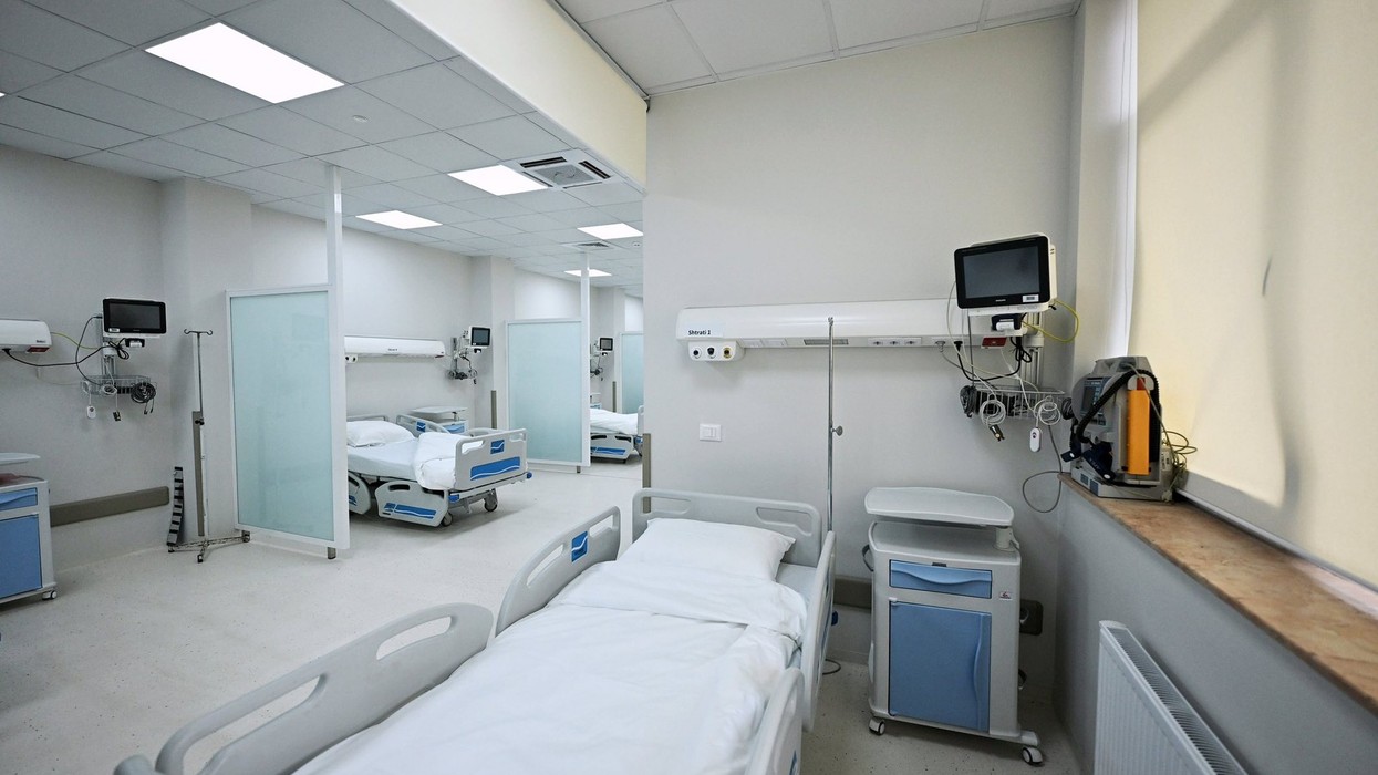 Përurohen renovimet në Klinikën e Kirurgjisë në QKUK - investim në vlerë 1.5 milion euro nga Luksemburgu – pamje