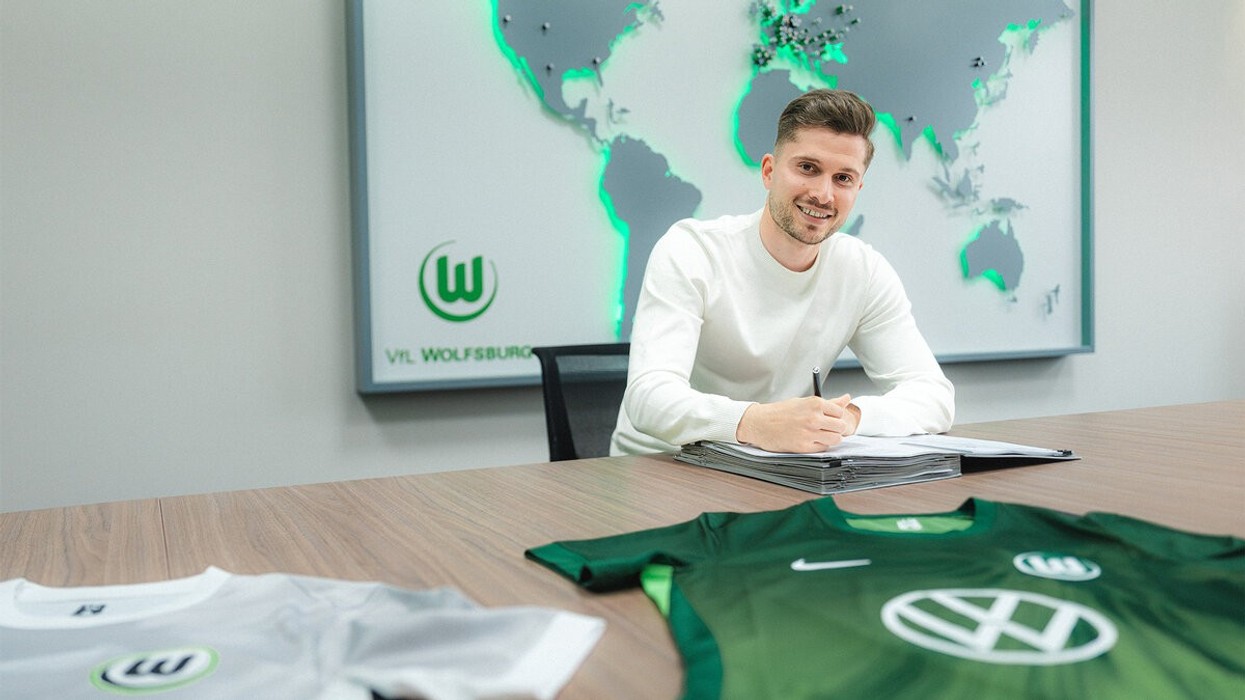 Zyrtare: Elvis Rexhbeçaj rikthehet te Wolfsburgu