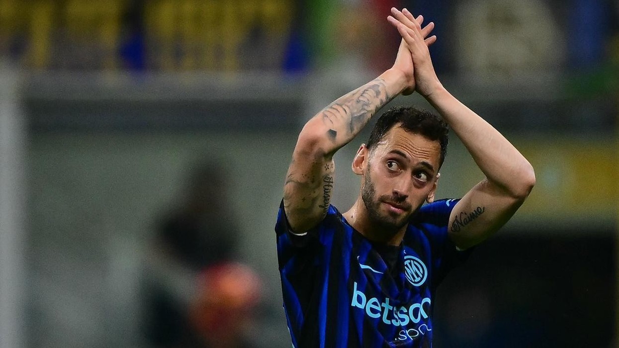 Interi përparon në bisedimet për kontratën e re të Calhanoglus